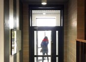 фото интерьера подъезда, дизайн подъезда,