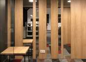 интерьер комнаты отдыха в офисе